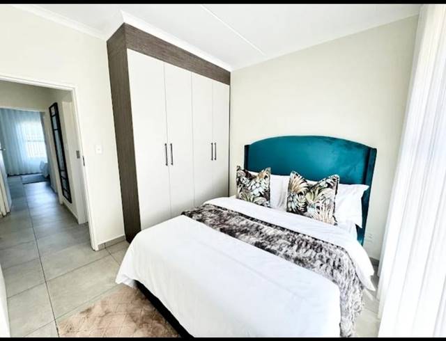 2 BEDROOM PROPERTY TO RENT IN BOKSBURG EAST